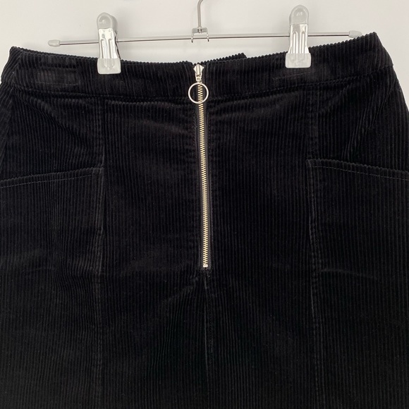 100% Organic Cotton Zipped Mini Corduroy Skirt - Picture 5 of 14